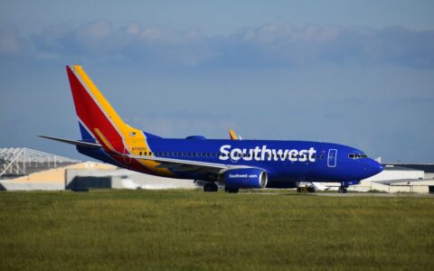 Amazon 上 Southwest Airlines 西南航空礼卡立减 $50，还可以再返 7%